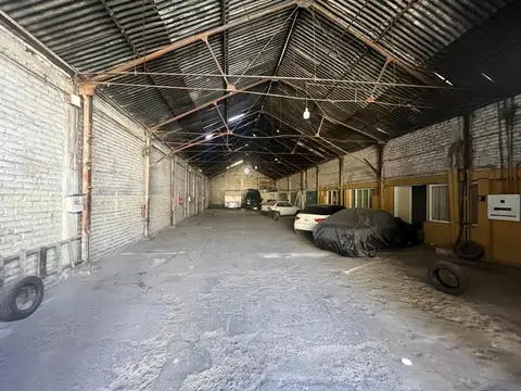 Galpon en Alquiler en Godoy Cruz, $ 2.300.000