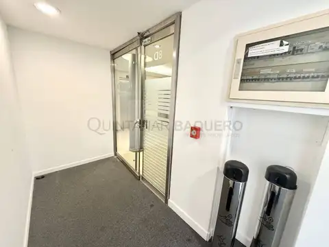 Encarnación Ezcurra 300, Piso 8