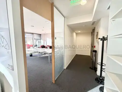 Oficina en Alquiler 24 años