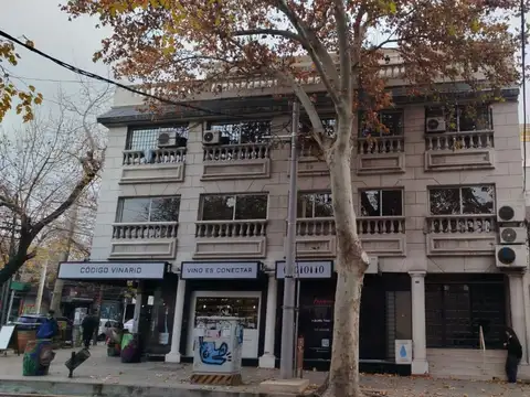 ALQUILER DE OFICINA EN MICROCENTRO MENDOZA