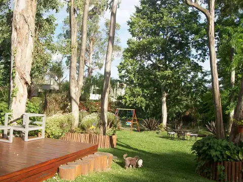 Casa en Venta en Countries y Barrios Cerrados en Berazategui, USD 690.000