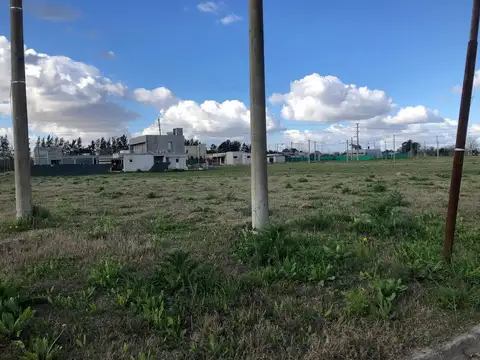 Oportunidad  Fincas de Don Guido, Lote 140 esquina 508bis