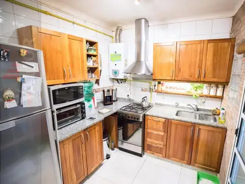 Departamento 5 ambientes con 2 baños