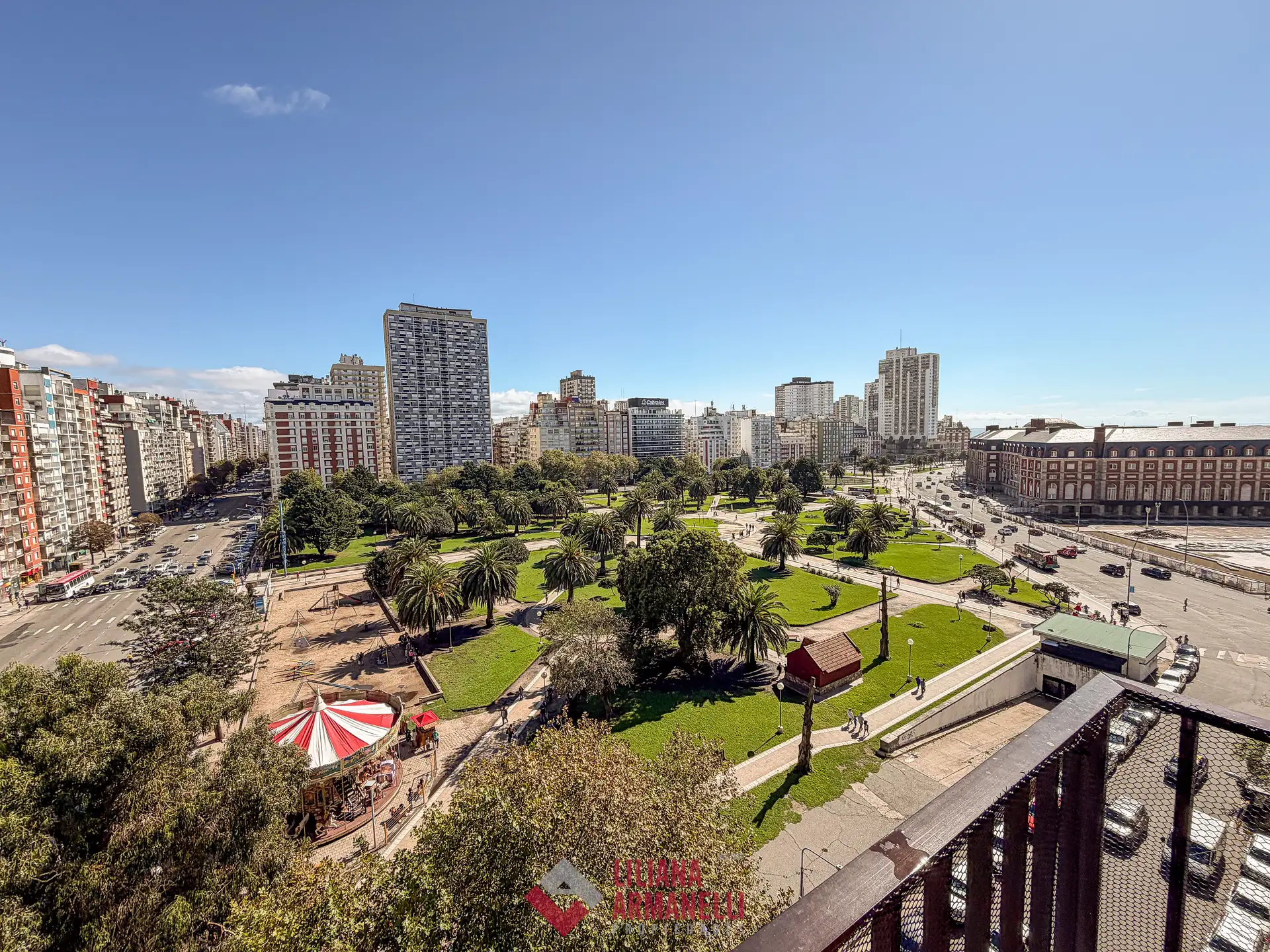 Depto 3 amb, 70m² a la calle con balcón — Plaza Colón