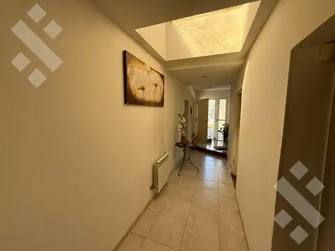 Casa en Venta en Neuquén, USD 380.000