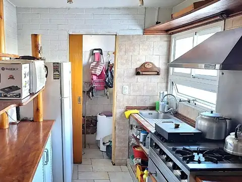 Departamento 4 ambientes con 2 baños