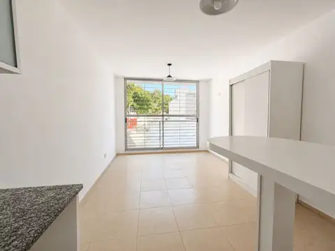 MONOAMBIENTE VENTA EN ARROYITO CON BALCON