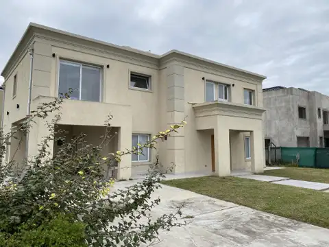 EXCLUSIVA CASA EN VENTA EN LA PROVIDENCIA RESORT & COUNTRY CLUB | CANNING