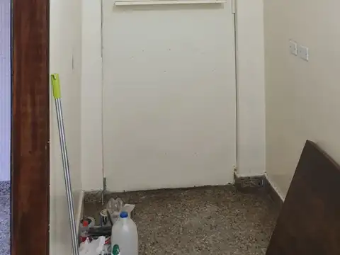 Local en Venta Via Pública