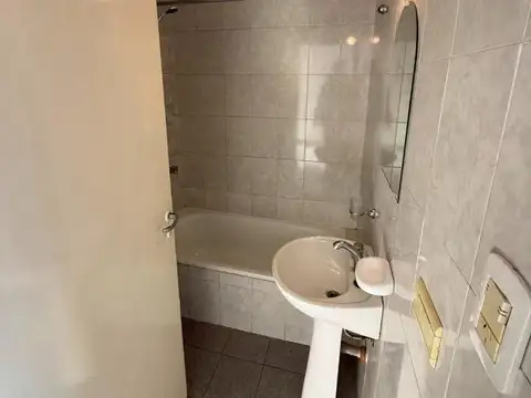 Departamento en Alquiler en Quilmes Oeste, $ 420.000