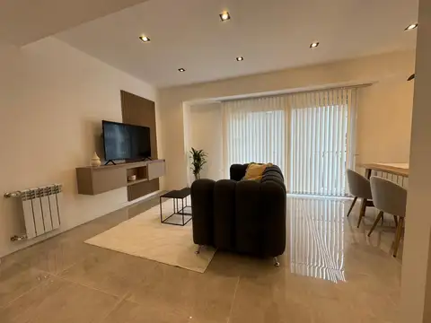 3 AMBIENTES PLAZA COLÓN