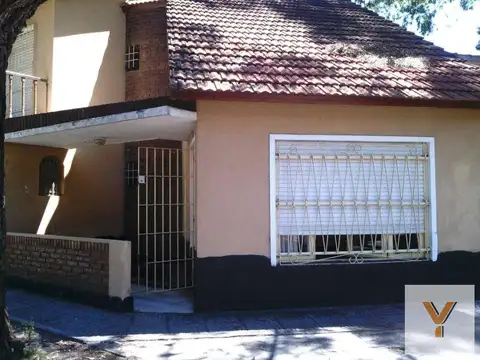 Casa en venta - 2 dormitorios 1 baño - 115mts2 - San Bernardo del Tuyú