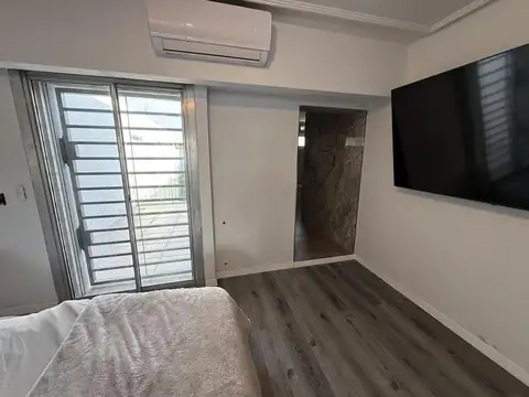 Casa 4 ambientes a estrenar con cochera, piscina y quincho en Wilde