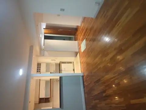 Departamento en Alquiler en Villa del Parque, $ 800.000