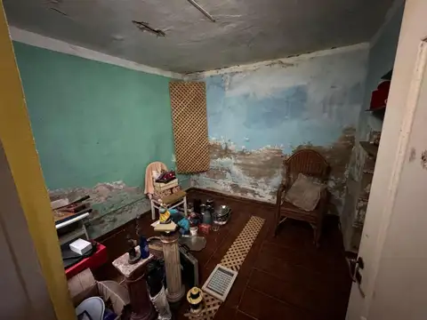 CASA EN VENTA EN PERGAMINO A REFACCIONAR