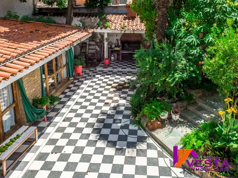25 De Mayo Al 200-casa-venta-microcentro 