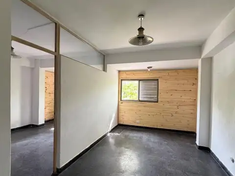 HIPOLITO YRIGOYEN 700, Piso 1