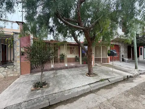 VENTA CASA EN ALTO COMEDERO