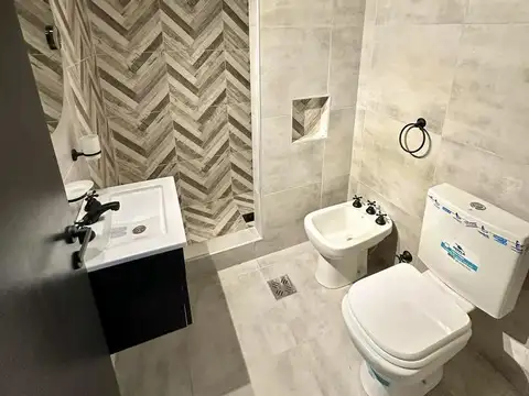 PH de cuatro ambientes al frente con patio, Chacabuco 4000, Nueva Pompeya, Mar del Plata