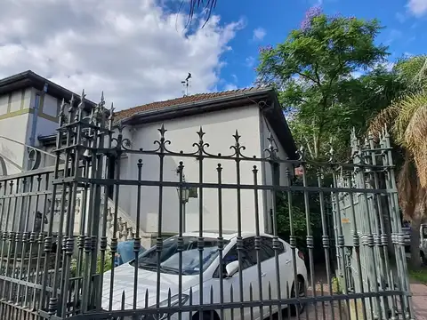 Casa 5 ambientes en Tigre centro – Apto construcción departa