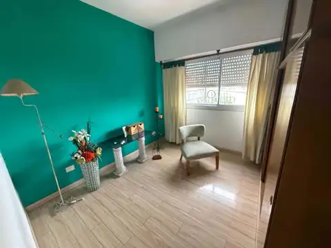 Venta Depto 3 ambientes con balcón San Justo