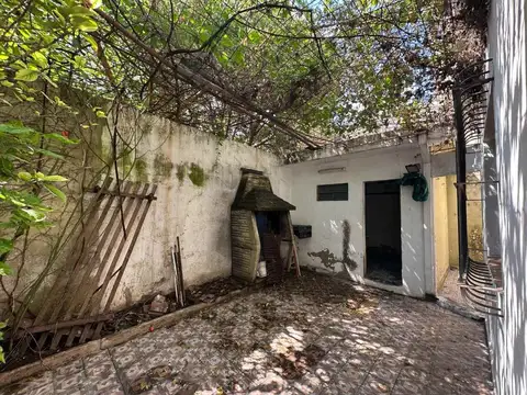 VENTA CASA 9 AMB. EN SAN FERNANDO