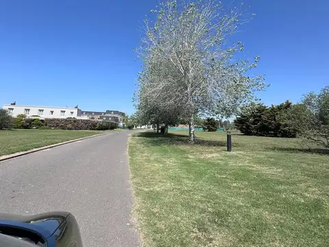 Terreno en Venta en Funes, USD 485.000