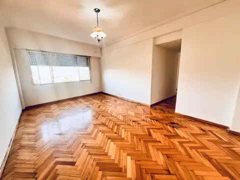 MUY LUMINOSO 3 DORMITORIOS