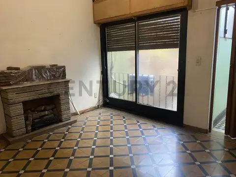 Departamento 5 ambientes con 1 baño