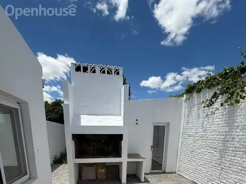 Casa en Venta a estrenar en Arellano 633- San Antonio de Areco