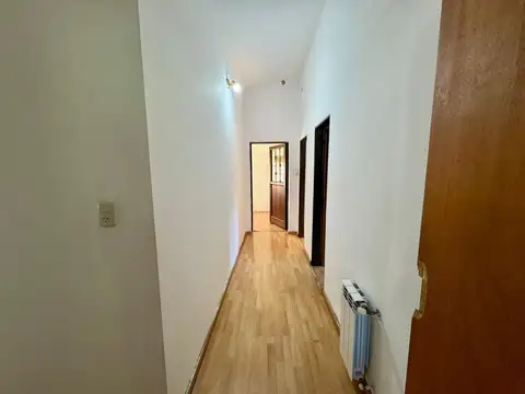 VENTA CASA 4 DORM PILETA VILLA ALLENDE