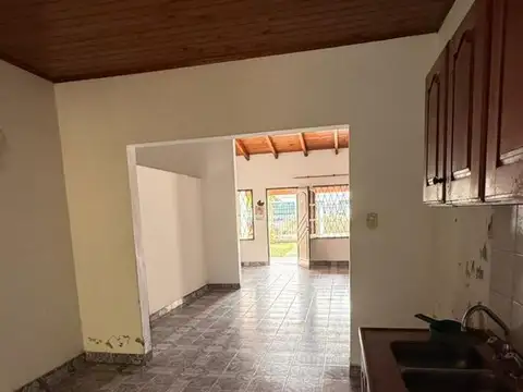 Casa en Venta con 1 cochera