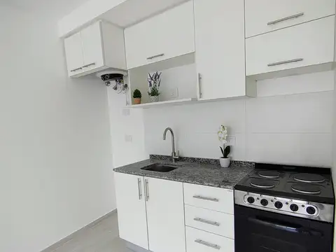 Departamento monoambiente venta, anticipo y 36 cuotas fijas. Constitución
