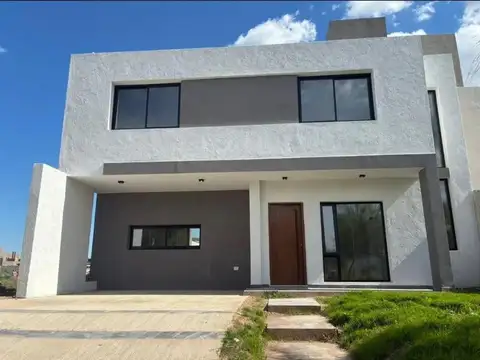 venta casa 3 dormitorios a estrenar docta con pileta