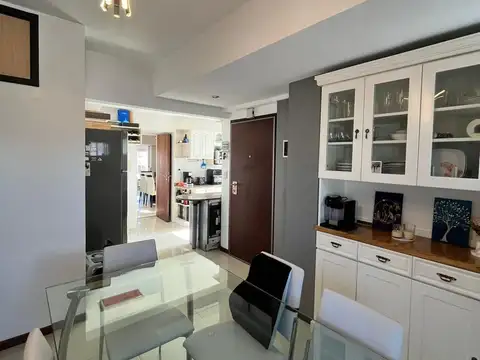 Departamento 4 ambientes con 2 baños
