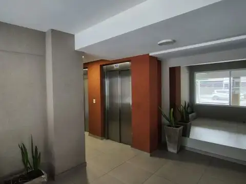 Departamento en Alquiler en Moron, $ 700.000