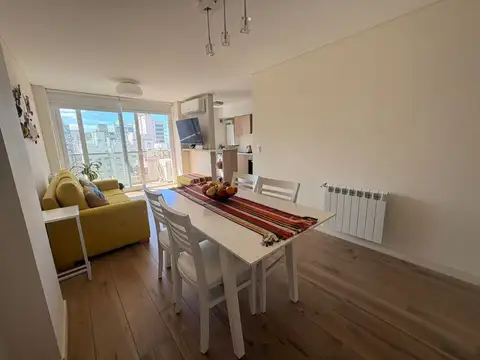 Venta de Departamento excelente  3 AMBIENTES con cochera y baulera en La Perla, Mar del Plata