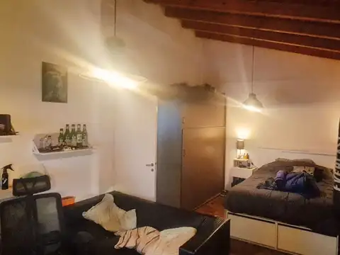 CASA CON 4 LOCALES COMERCIAL - PLAZA GODOY CRUZ