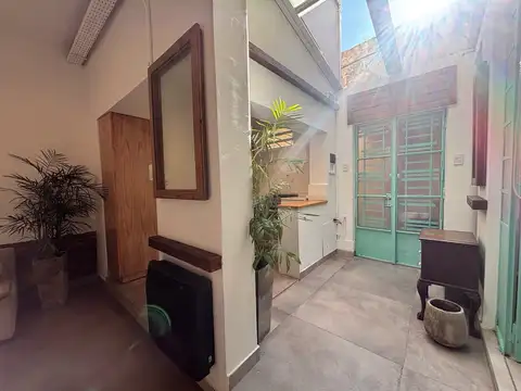 Depto Tipo Casa 4 ambientes con 2 baños