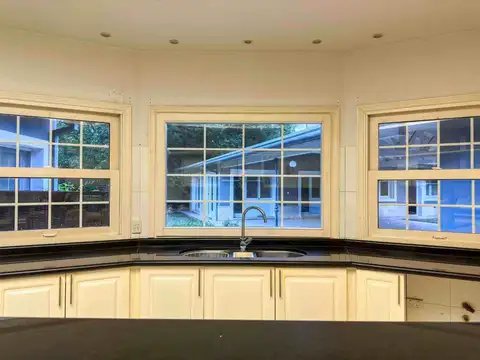 VENTA EXCLUSIVA CASA VILLA ALLENDE GOLF 5 DORM