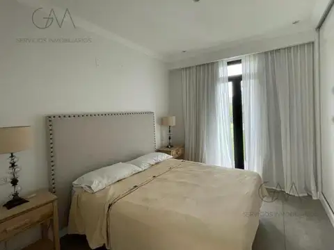 Casa en Alquiler de 3 dormitorios