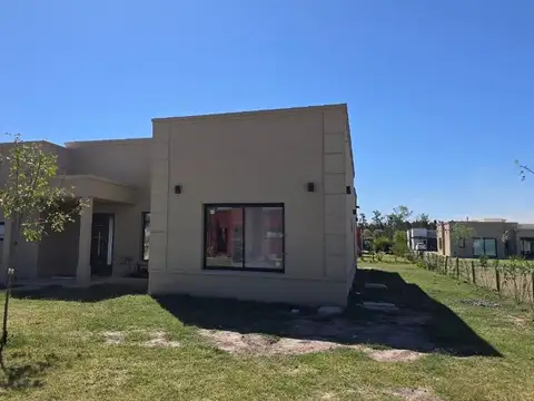 Avenida Juan Pablo II 1500