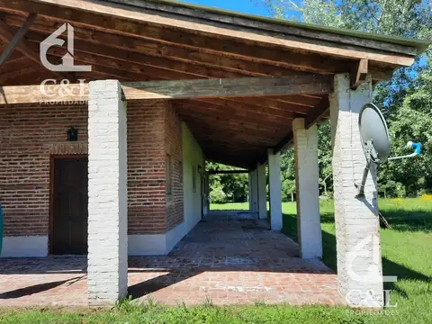 Casa 4 ambientes con 1 baño