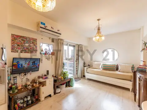 Departamento en Venta con 2 cochera