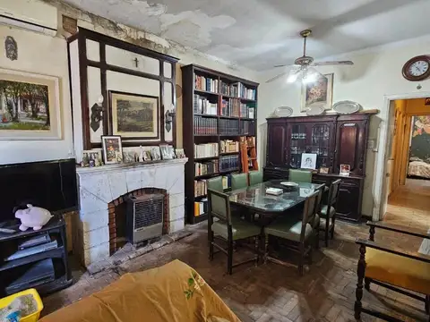 Casa 6 ambientes con 3 baños
