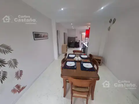 Depto Tipo Casa en Venta en Carapachay, USD 137.000