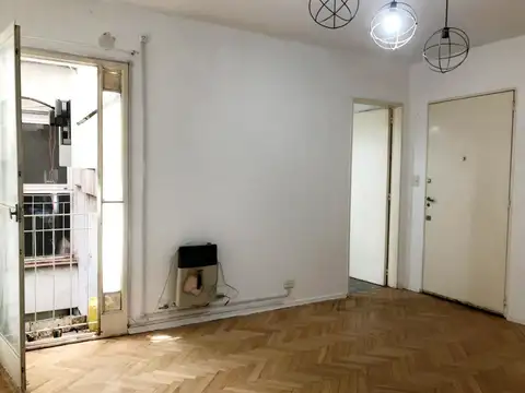 Av. Coronel Díaz 2400