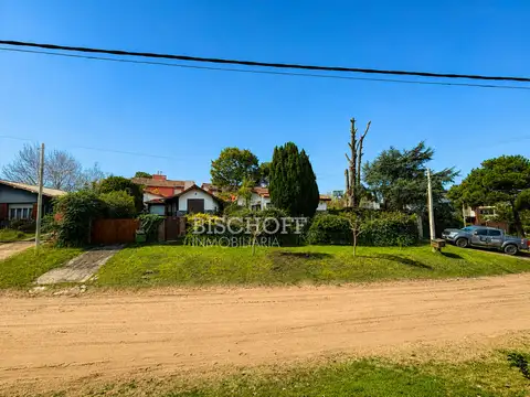 VENTA EN BLOCK DE DOS CASAS, ZONA CENTRO