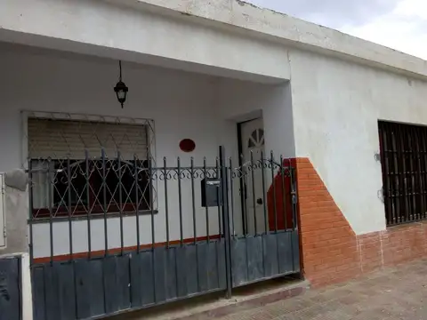 PICO TRUNCADO PROPIEDAD 2 DORMITORIOS CON DEPTO 