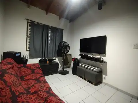 Depto Tipo Casa en Venta de 3 ambientes